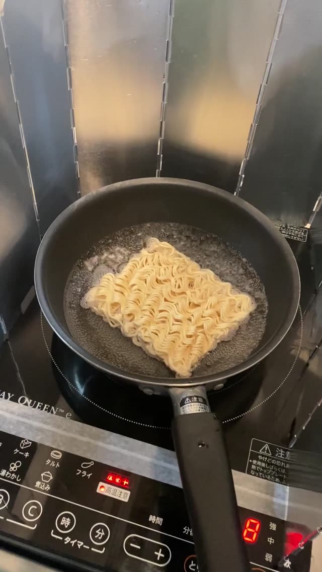 【サンパーシー】 レンジガード 約70cm 油はねガード コンパクト ガス/IH対応 (グレー)