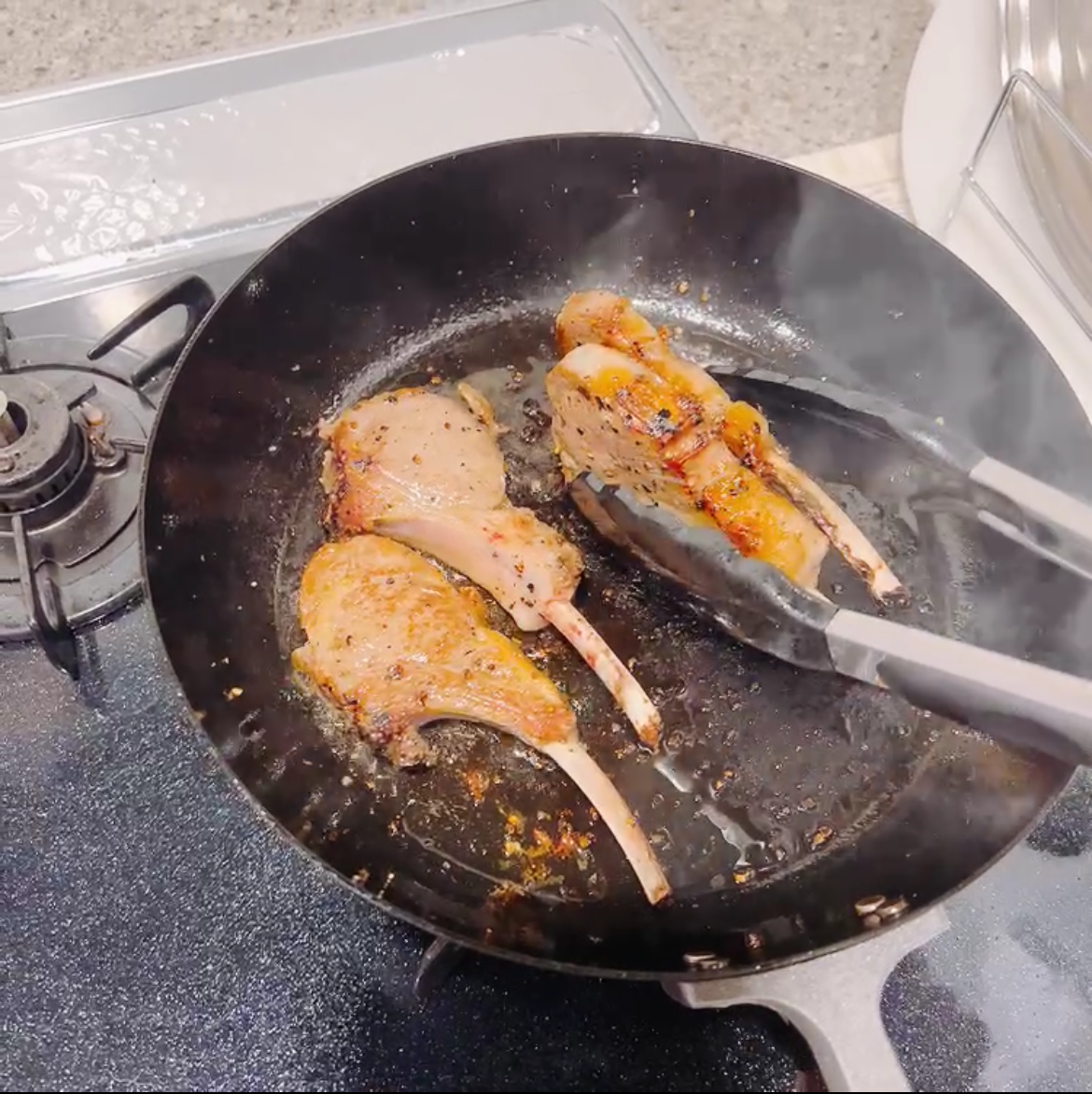 【タクミジャパン】(TakumiJAPAN)匠  マグマプレート鉄フライパン IH対応 26㎝ 日本