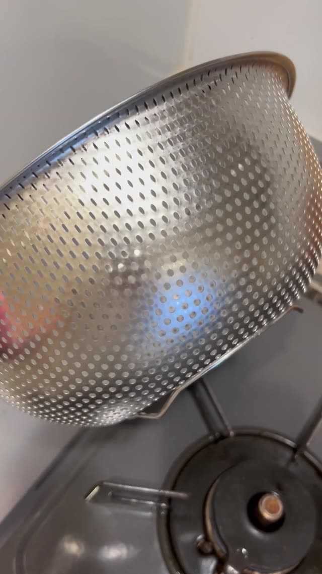 【ニトリ】ステンレスパンチングザル