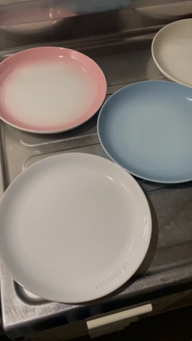 【ル・クルーゼ】スフィア・プレート 22cm  パステルレインボー