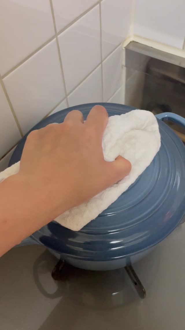 【ル・クルーゼ】シグニチャー ココット・ロンド 20cm ブルー(シルバーツマミ)