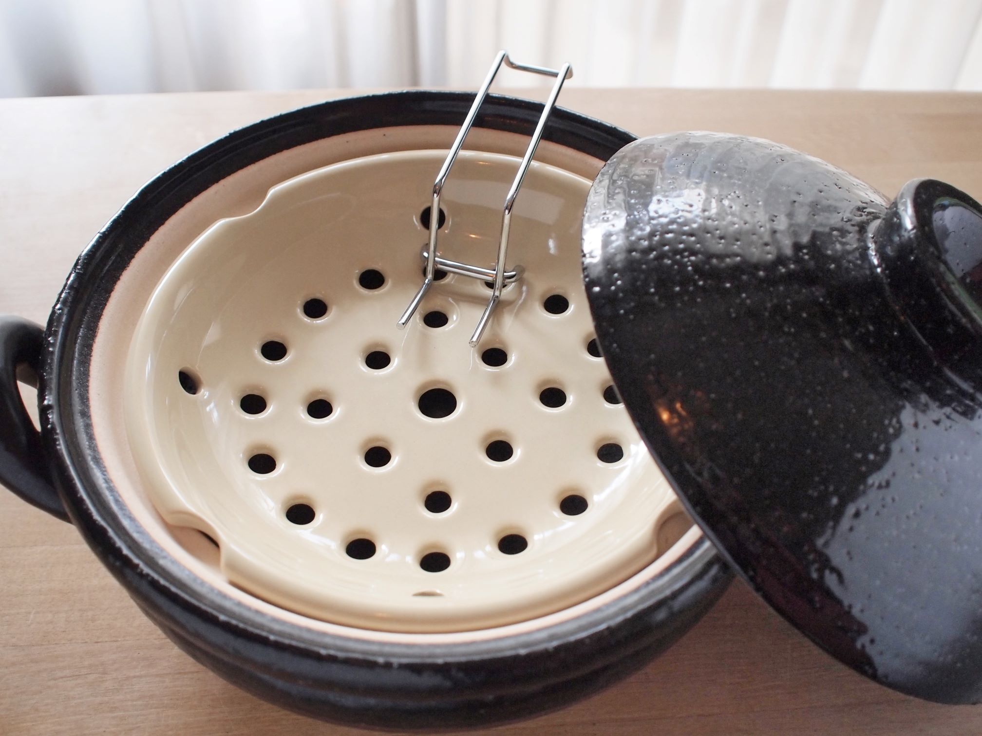 【長谷製陶】 長谷園 ヘルシー 蒸し鍋中 2-4人用 約27cm 約1800ml 直火 用 黒 AZ